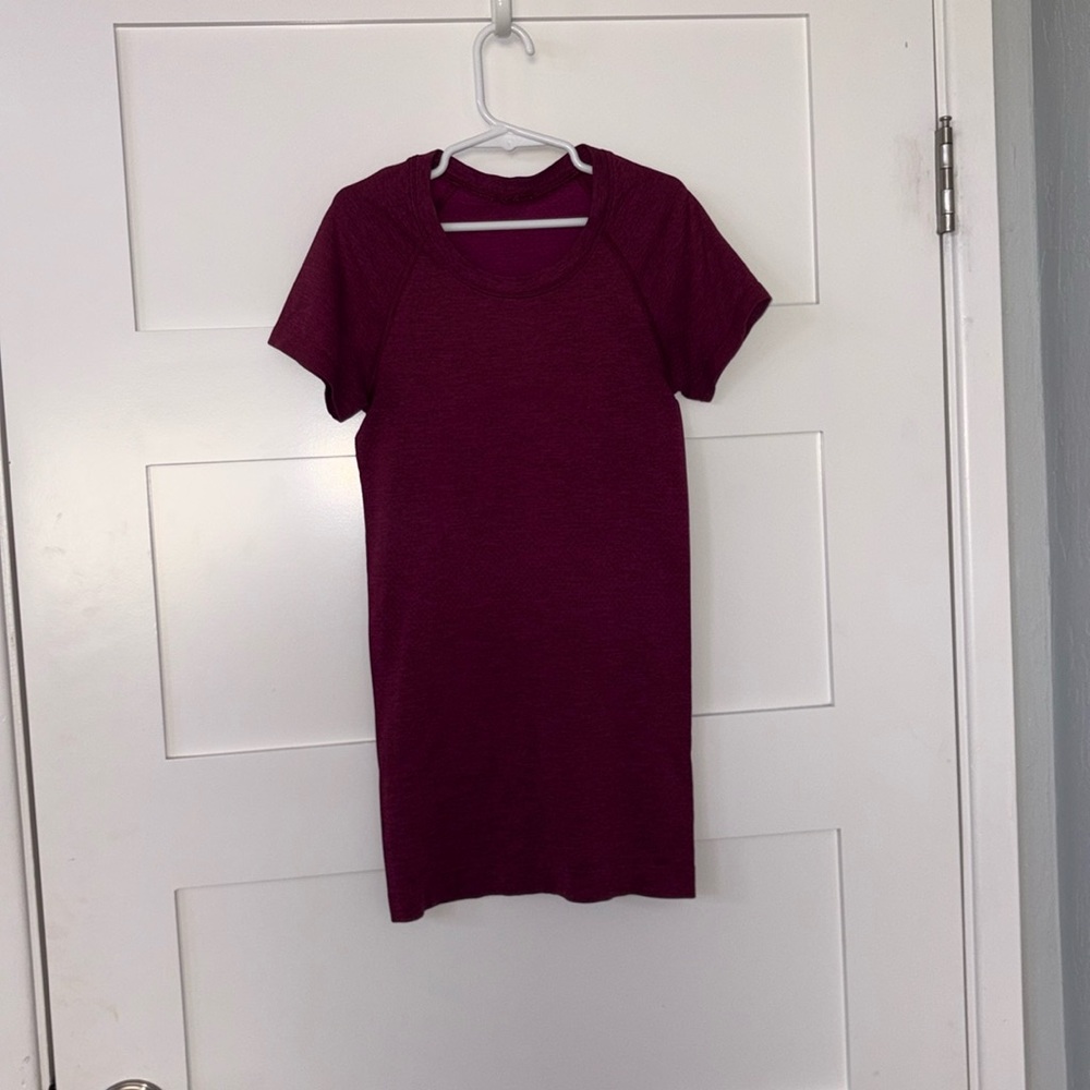 Lululemon short sleeve swiftly tech!